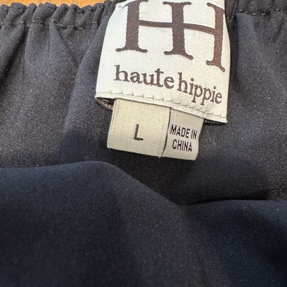 HAUTE HIPPIE Black Backless Halter Cowl Drape Neck New NWOT Animal Print - Large - Picture 4 of 4